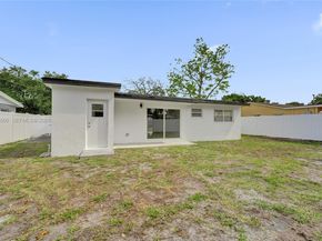 6442 Oak Street, Hollywood FL 33024