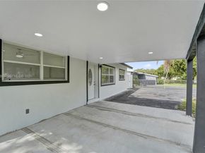 6442 Oak Street, Hollywood FL 33024