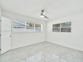 6442 Oak Street, Hollywood FL 33024