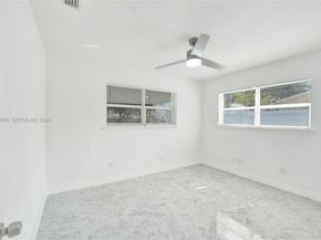 6442 Oak Street, Hollywood FL 33024