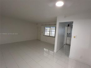 1943 Monroe Street 306A, Hollywood FL 33020