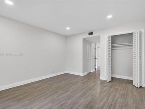 275 Gate Road 104, Hollywood FL 33024