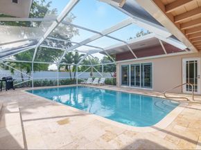 811 N Highland Drive, Hollywood FL 33021