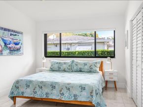 811 N Highland Drive, Hollywood FL 33021