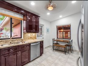 811 N Highland Drive, Hollywood FL 33021