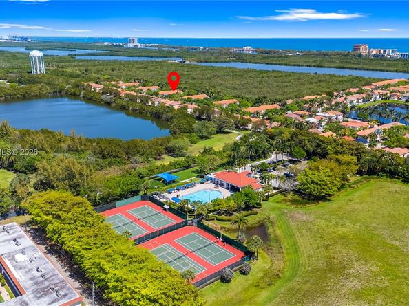 1120 Canella Lane, Hollywood FL 33019
