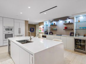 200 SE Mizner Boulevard 216, Boca Raton FL 33432