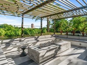 200 SE Mizner Boulevard 216, Boca Raton FL 33432