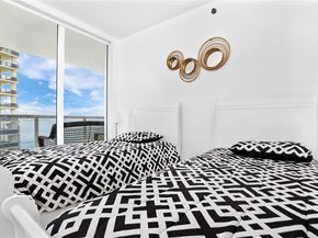 1830 S Ocean Drive 2808, Hallandale Beach FL 33009