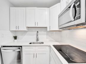 3040 NE 16th Avenue A405, Oakland Park FL 33334