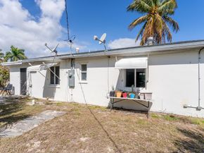 137 W 34th Street, Riviera Beach FL 33404
