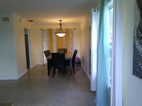 6042 NW 18th Street, Margate FL 33063