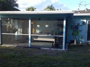 6042 NW 18th Street, Margate FL 33063