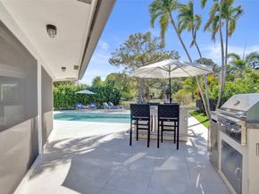 614 Lakewoode Circle W, Delray Beach FL 33445