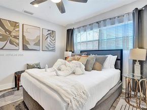 1960 SW 51st Terrace, Plantation FL 33317