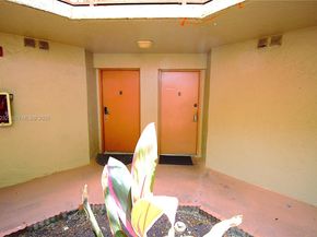 10241 NW 9th St Circle 1125, Miami FL 33172