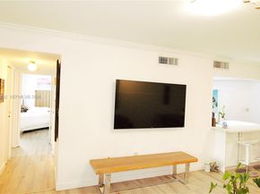 10241 NW 9th St Circle 1125, Miami FL 33172