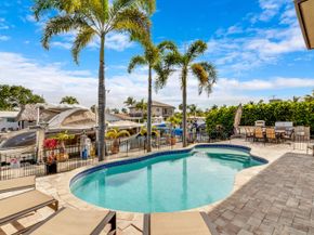 2461 SE 10th Street, Pompano Beach FL 33062