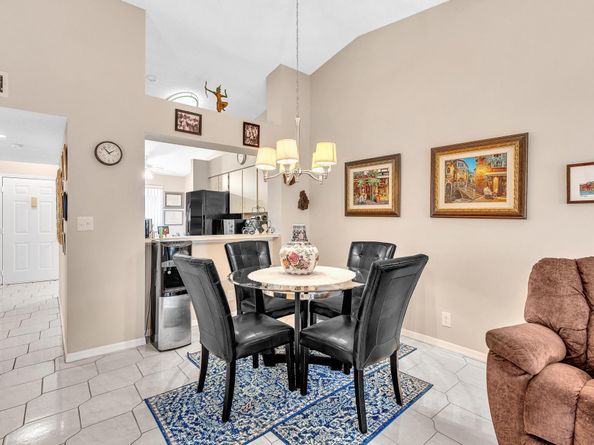7235 S Devon Dr E209, Fort Lauderdale FL 33321