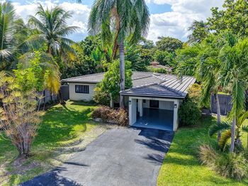 3281 NE 15th Ave