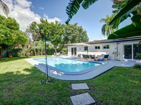 3281 NE 15th Ave, Oakland Park FL 33334
