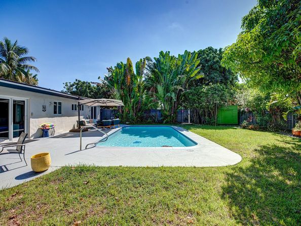 3281 NE 15th Ave, Oakland Park FL 33334