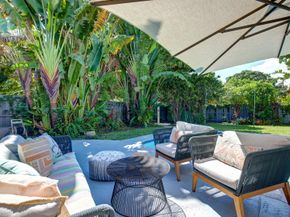 3281 NE 15th Ave, Oakland Park FL 33334