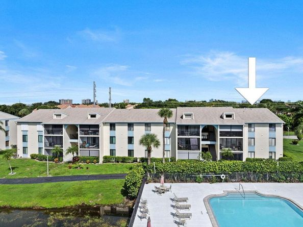1111 Green Pine Boulevard A2, West Palm Beach FL 33409