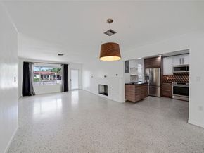 615 N 32nd Ave, Hollywood FL 33021