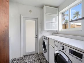 615 N 32nd Ave, Hollywood FL 33021