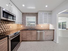 615 N 32nd Ave, Hollywood FL 33021