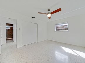 615 N 32nd Ave, Hollywood FL 33021