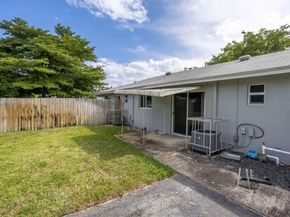 2227 NE 3rd Avenue 1 & 2, Delray Beach FL 33444