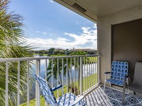 5031 Wiles Road 304, Coconut Creek FL 33073