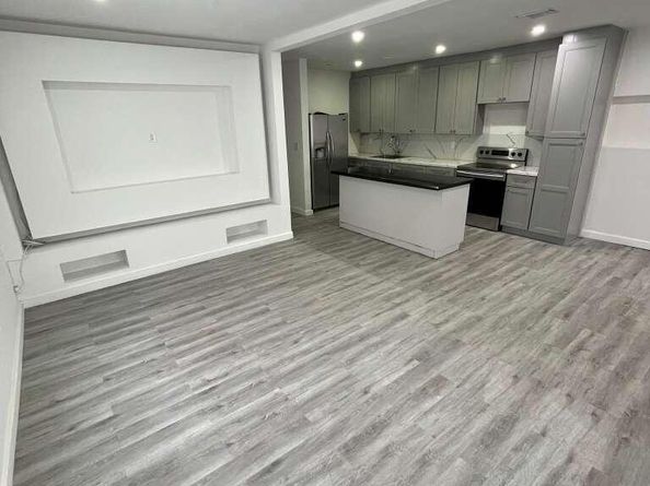 1300 NE 182nd Street, North Miami Beach FL 33162