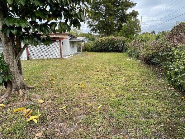 1300 NE 182nd Street, North Miami Beach FL 33162