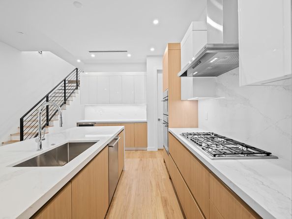 812 SE 12th Street 812, Fort Lauderdale FL 33316