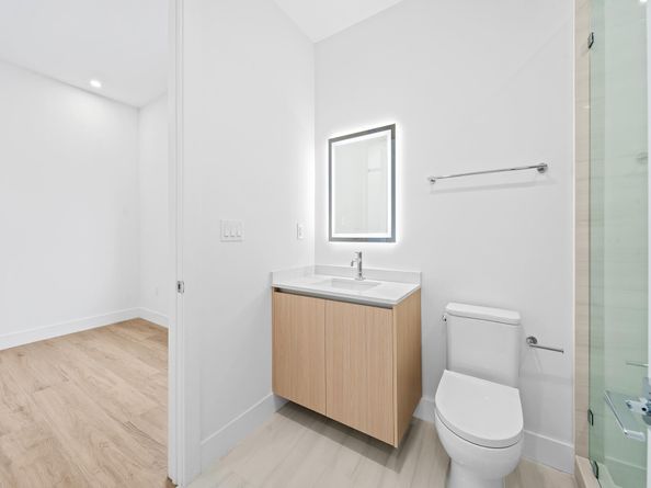 812 SE 12th Street 812, Fort Lauderdale FL 33316