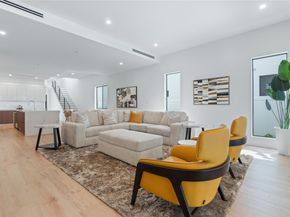 812 SE 12th Street 812, Fort Lauderdale FL 33316