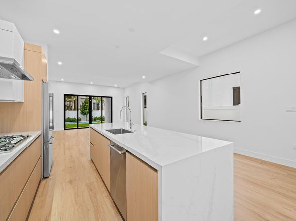 812 SE 12th Street 812, Fort Lauderdale FL 33316