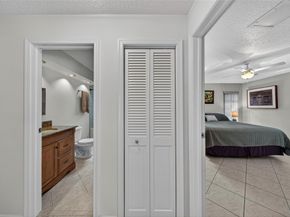 1823 Richard Ln, West Palm Beach FL 33406