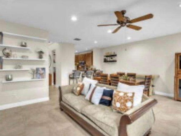 9761 Darlington Pl, Cooper City FL 33328