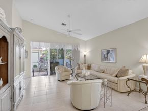 8074 Bellafiore Way, Boynton Beach FL 33472
