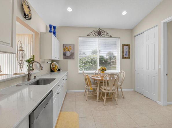 8074 Bellafiore Way, Boynton Beach FL 33472