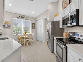 8074 Bellafiore Way, Boynton Beach FL 33472