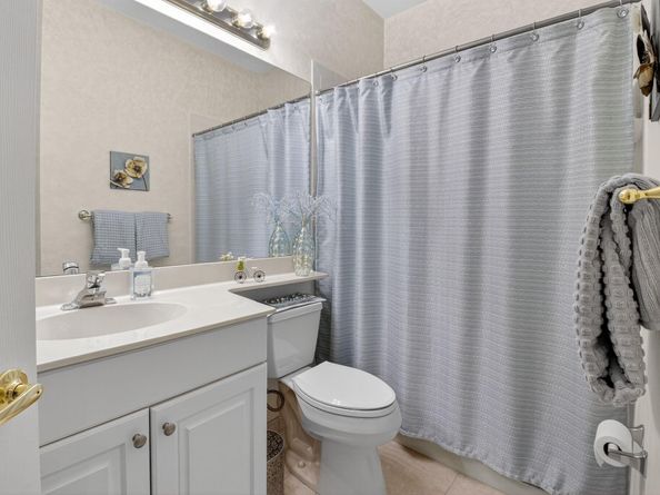 8074 Bellafiore Way, Boynton Beach FL 33472