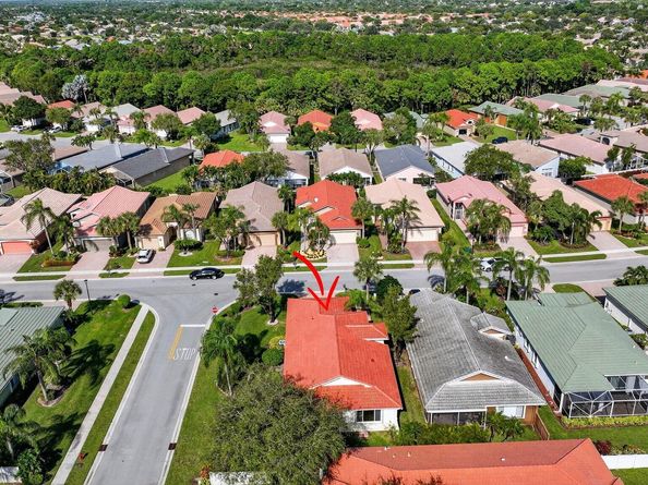 8074 Bellafiore Way, Boynton Beach FL 33472