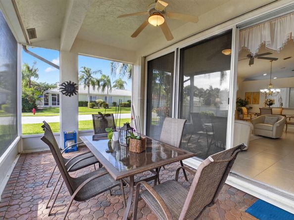 8074 Bellafiore Way, Boynton Beach FL 33472
