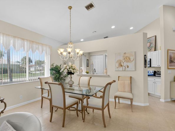 8074 Bellafiore Way, Boynton Beach FL 33472