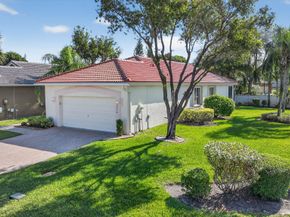 8074 Bellafiore Way, Boynton Beach FL 33472